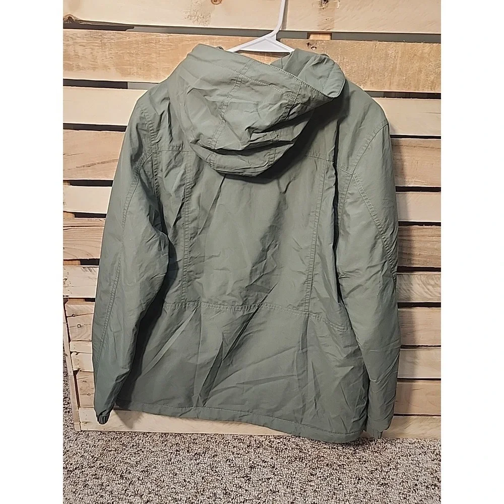 Eddie Bauer this eddie